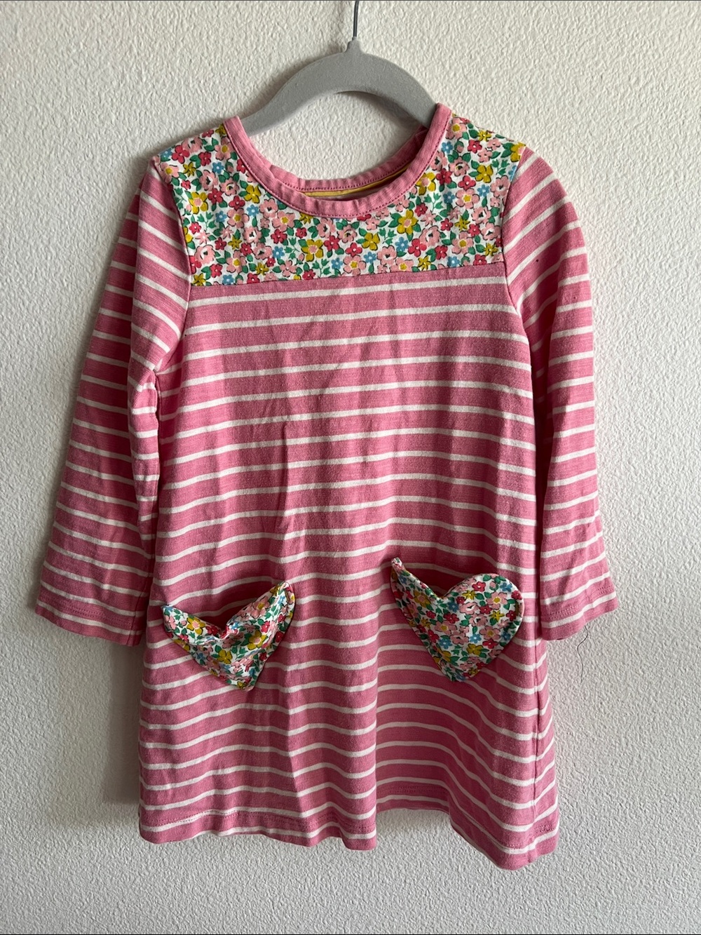 Mini Boden Heart Striped Floral Dress size 3/4